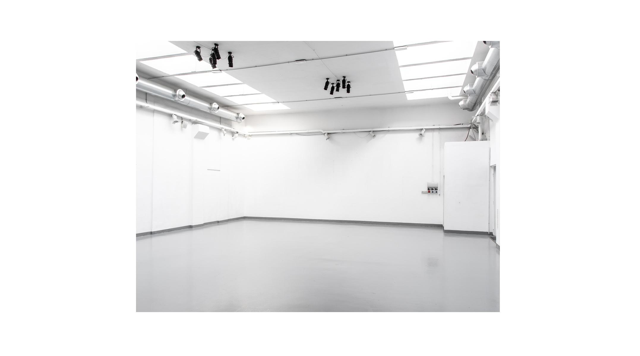 /uploads/file/69d3eb078e18e__3 slide 4.jpg